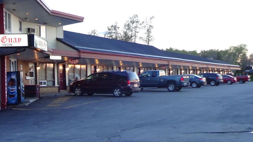 Chateau Guay & Restaurant Sudbury